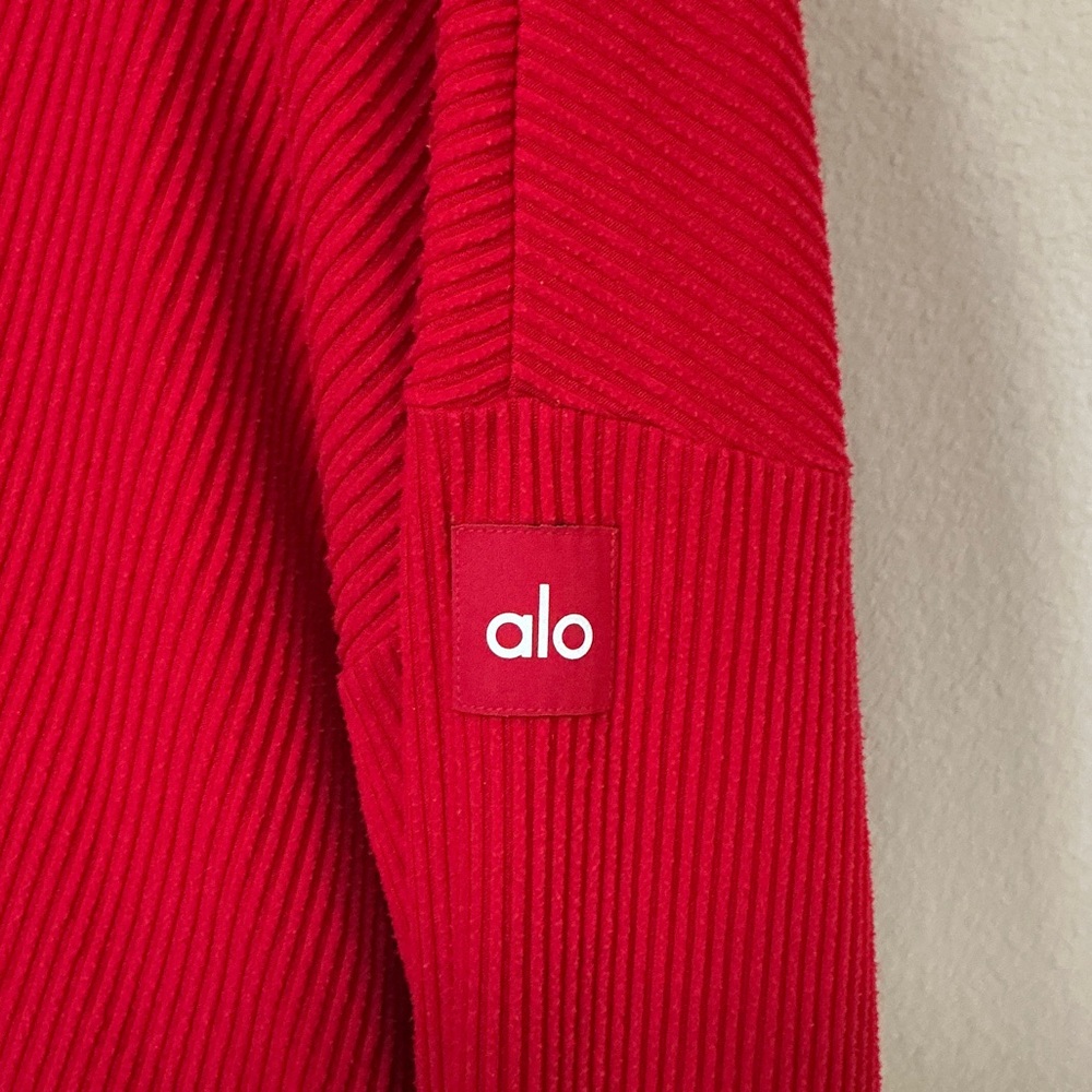 ALO YOGA Muse Rib Knit Hooded Sweatshirt In Scarlet Red - Picture 5 of 11
